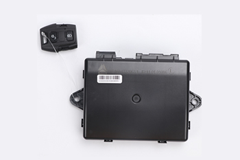 重汽豪沃A7 T7H 车门控制器开云平台控制盒WG1664332063/1